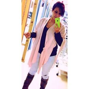 Meet your Posher, Danielle